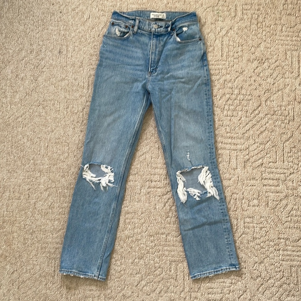 Ultra High Rise 90s Straight Jean